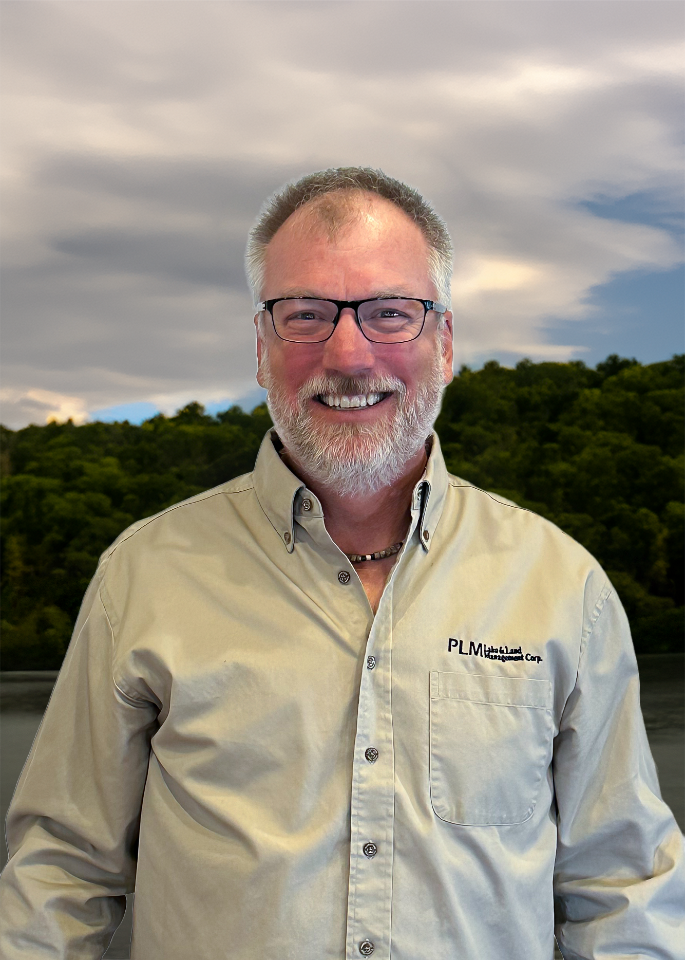Michigan-Hanson-Steve-Employee-Pic-2024-with-background