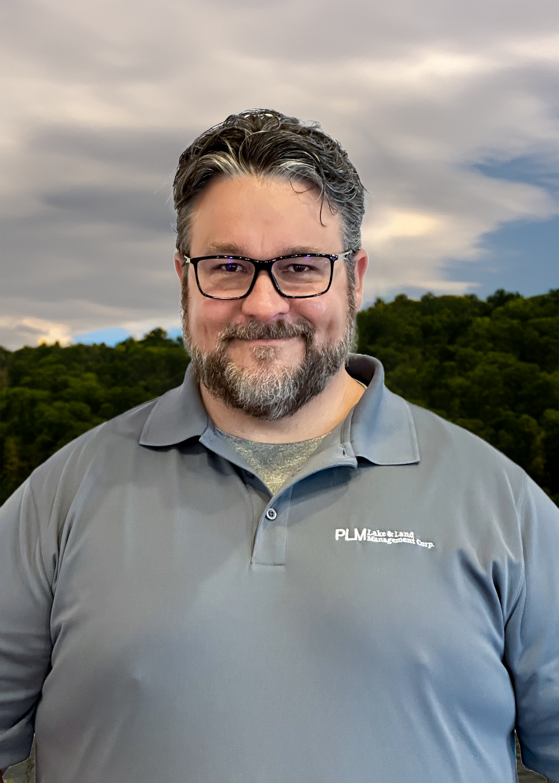 Michigan-Tomaszewski-Andy-Employee-Pic-2024-with-background