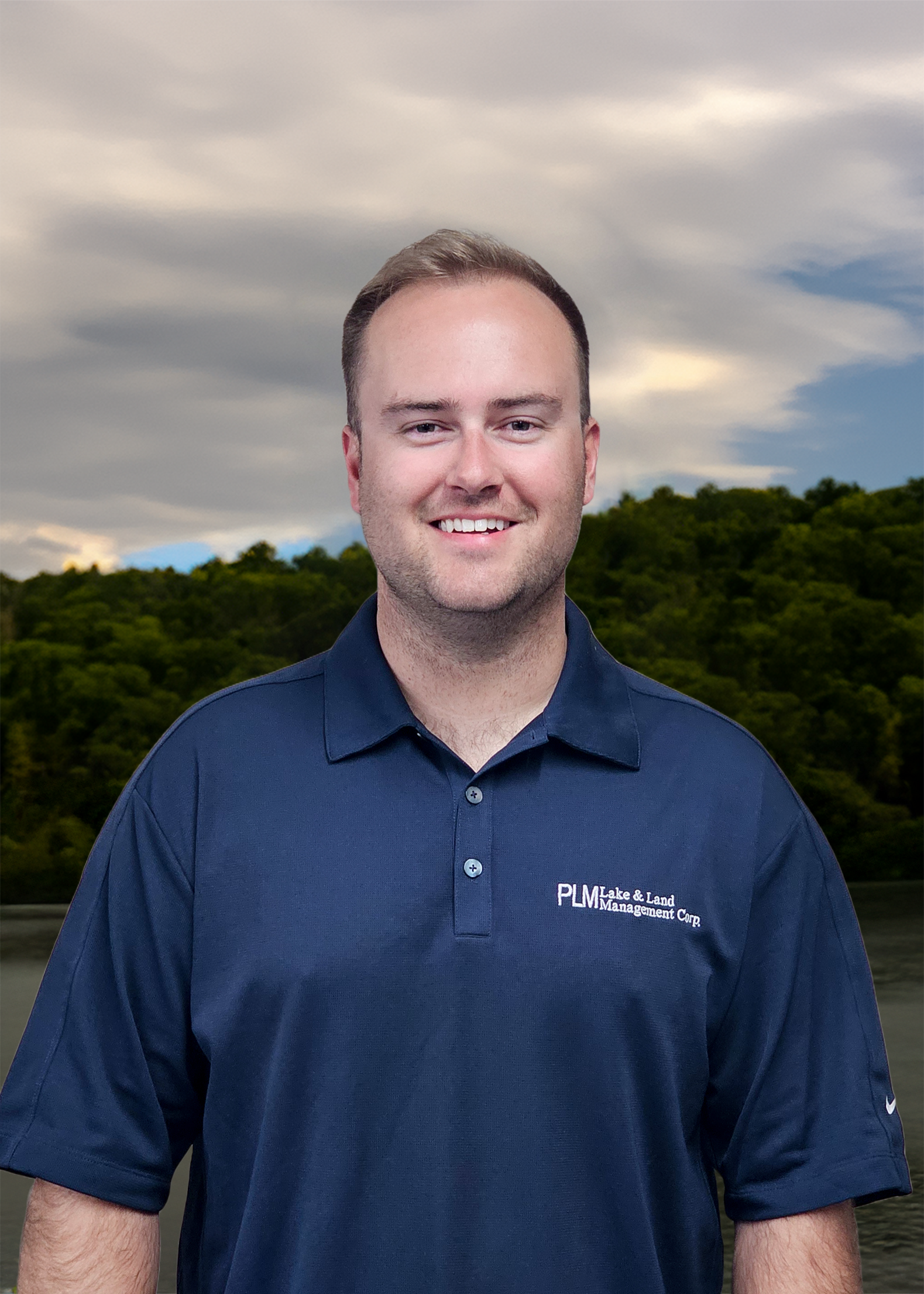 Minnesota-Hillstrom-David-Employee-Pic-2024-with-background